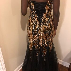 Dresses - Evening wear Dresses - Evening wear